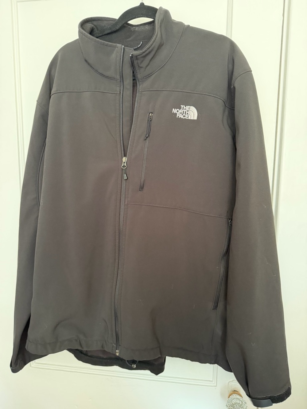The North Face Men's Dark Gray Softshell Jacket